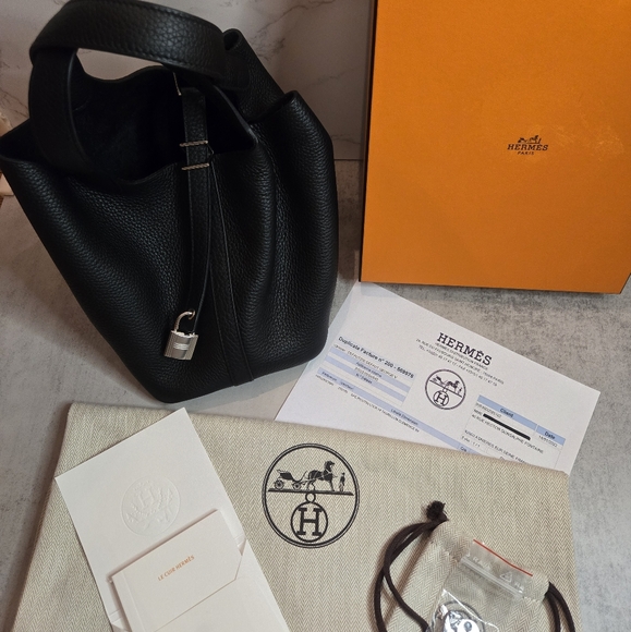 I'm LIVE!!! Come join me!! Share Show! GIVEAWAYS!! - Picture 4 of 16